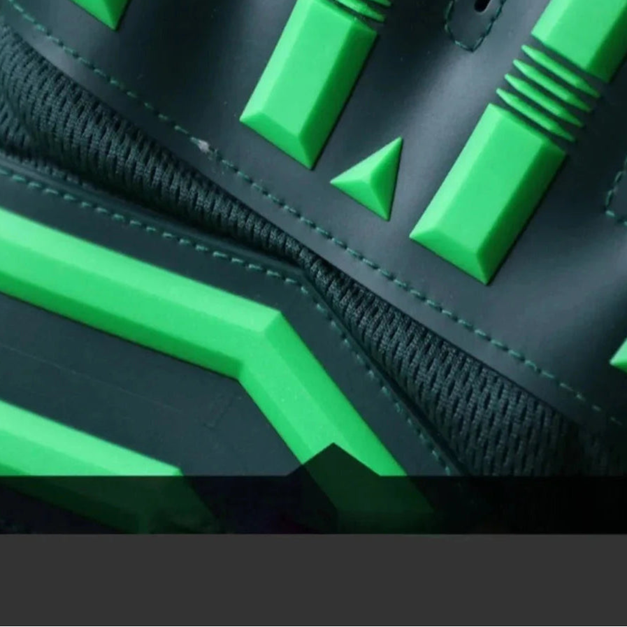 GripTech Pro Goalkeeper Gloves – Non-Slip Grip & Professional Protection